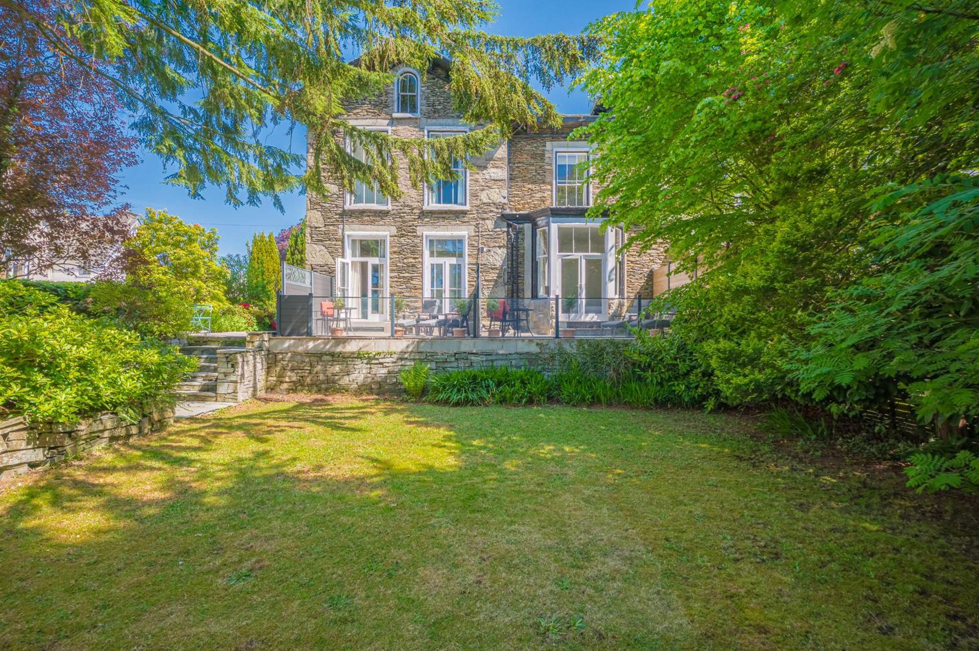 Latimer House Боунес-он-Уиндермер Экстерьер фото